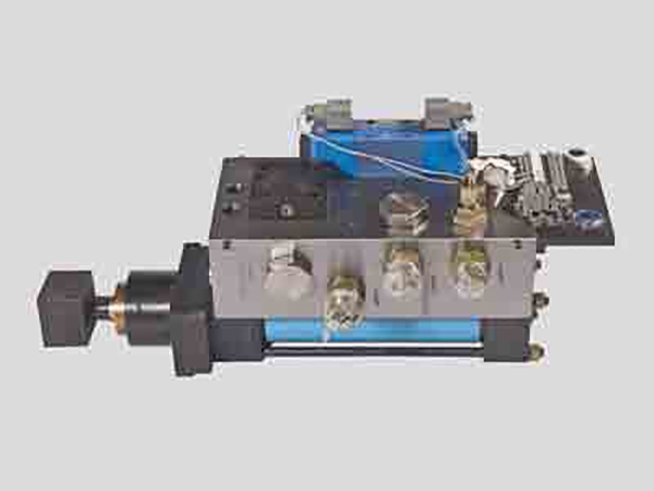 電廠專(zhuan)用油缸(gang)